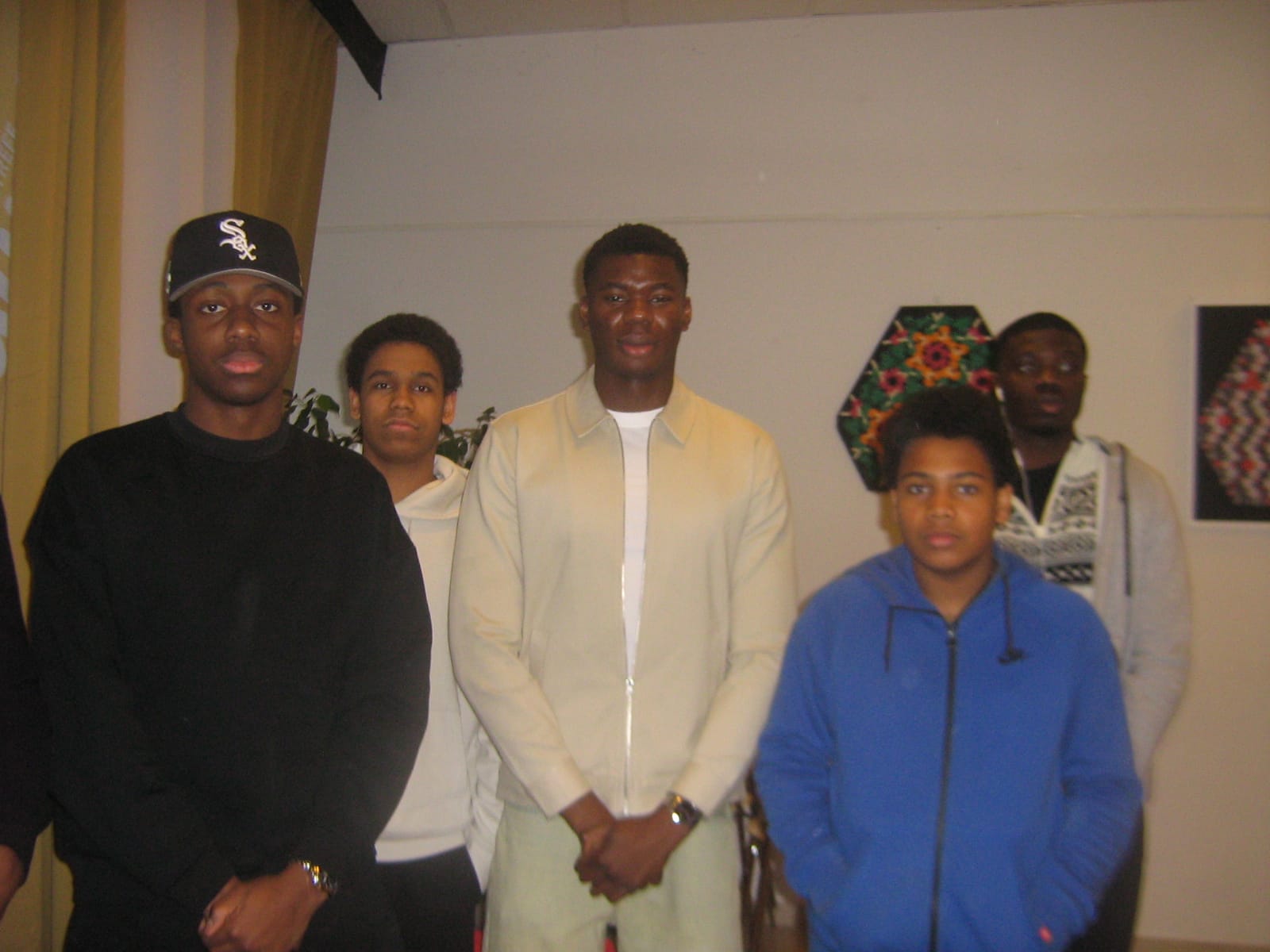 Group photo of the teens